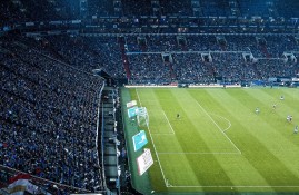 多米体育官方平台-NBA常规赛转会风云：川崎前锋盯上锋线强援，胡金秋或成交易筹码