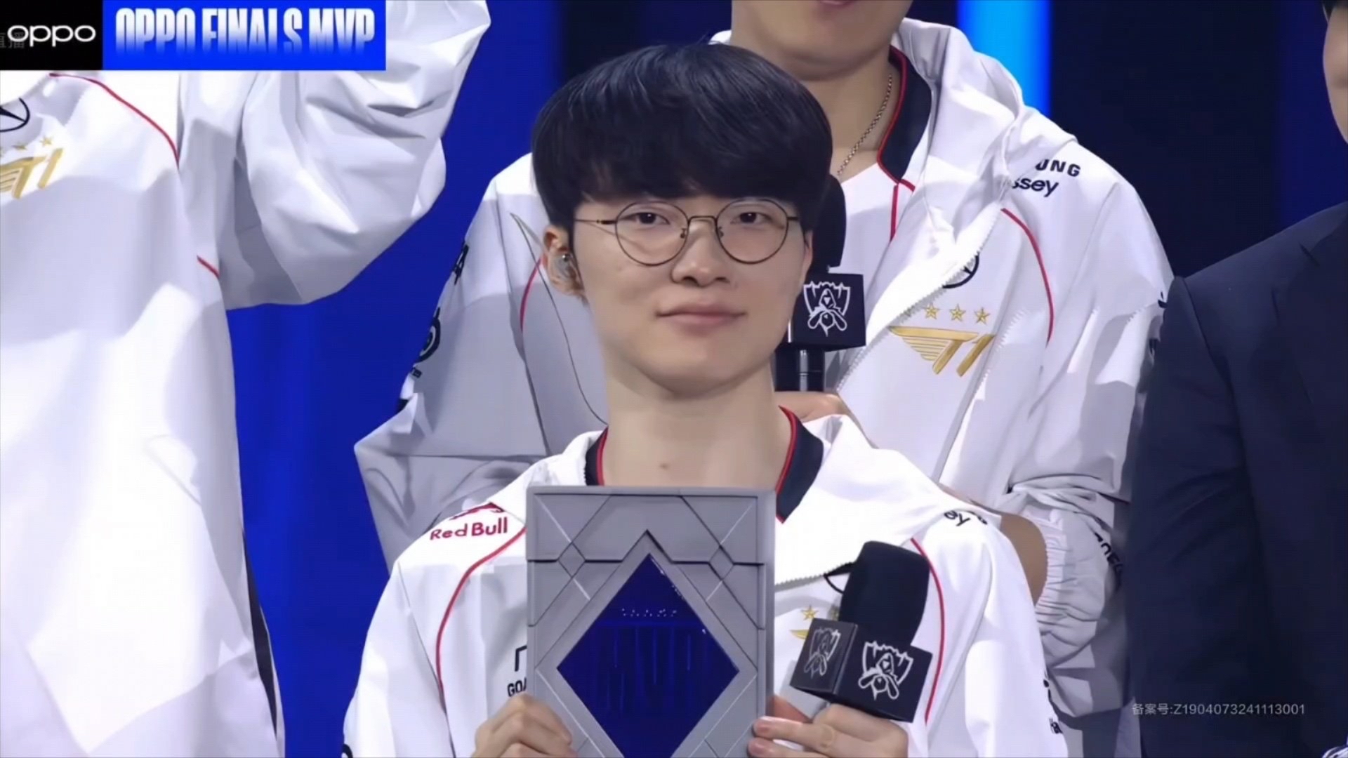 Faker关键节点出色防守，中国队带队取胜！
